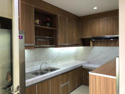 Lokasi: Kitchen Set (Cluster Neo Catalonia, Nusaloka, BSD, Tangerang Selatan)