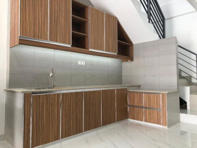 Lokasi: Kitchen Set (Jl. Saparua, Nusaloka, BSD, Tangerang Selatan)